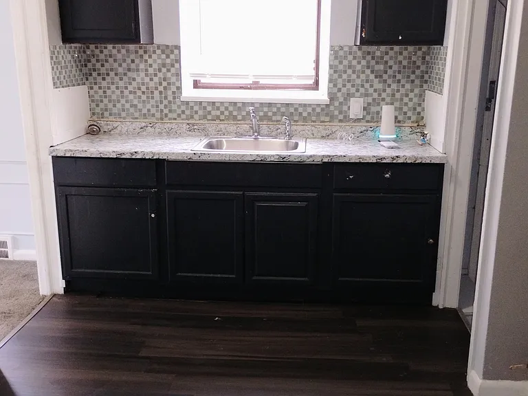 10603A Lakepointe St — Photo 5