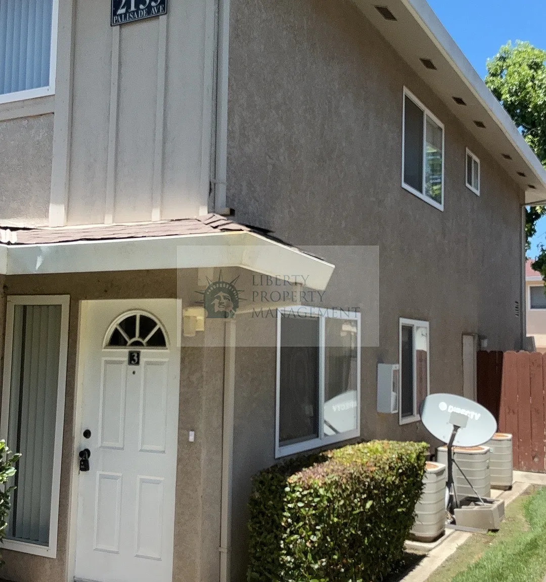 2133 Palisade Ave — Photo 1