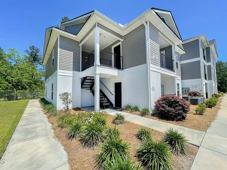 Wyngrove Apartments — Photo 6