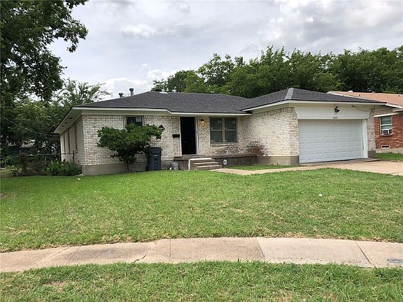2nd image of 2807 Etta Dr