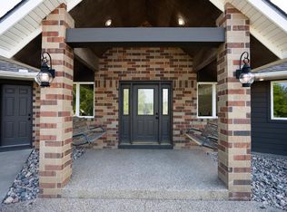 28620 Ruth Ann Ln, New Prague, MN 56071