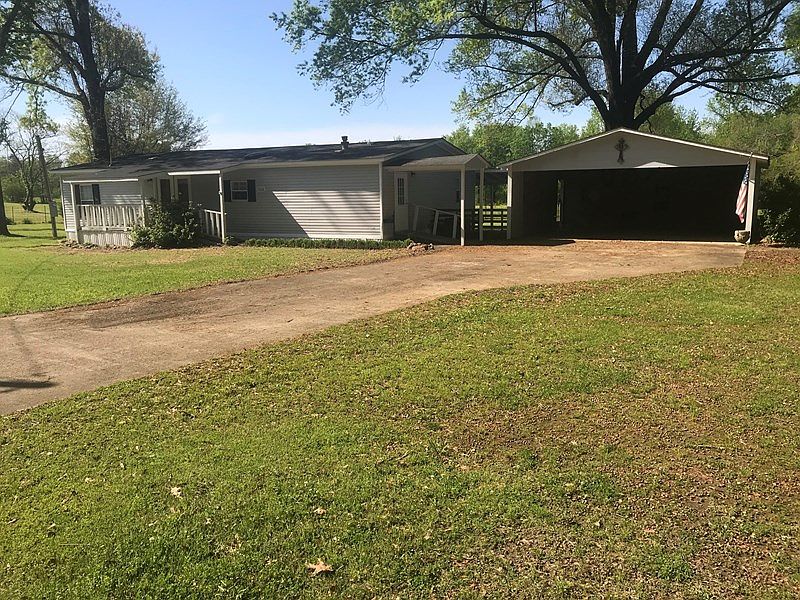 438 Court St, Vaiden, MS 39176 Zillow