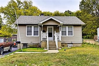 1st image of 2420 E Milton Ave #1