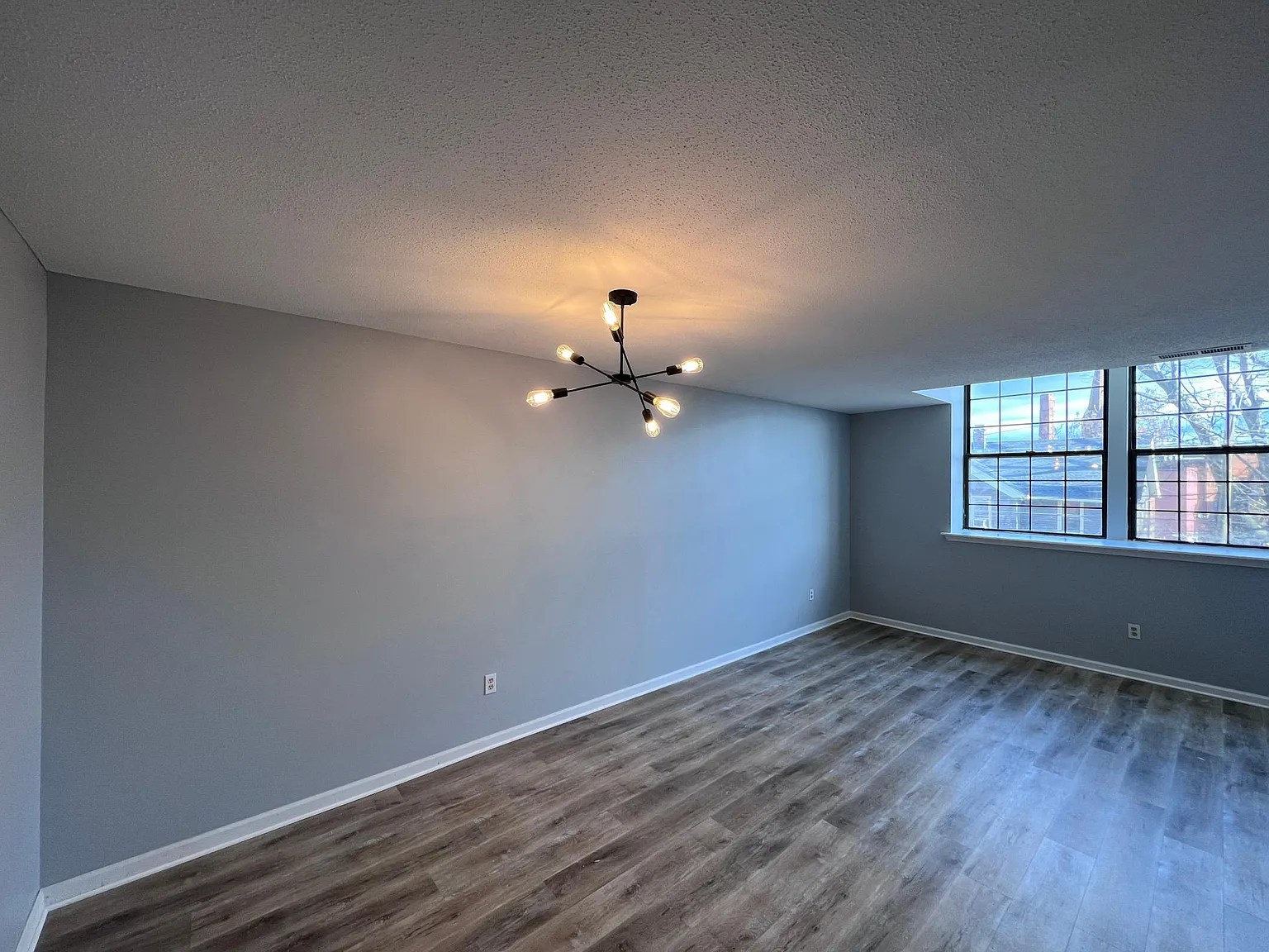1 bed, 800 sqft, $1,675 — Photo 2