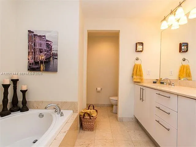 3330 NE 190th St #2411 — Photo 15