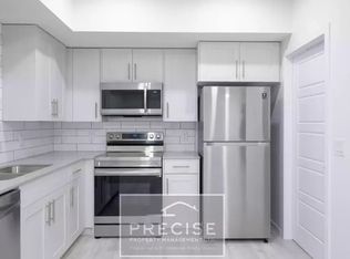 760 Orchards Blvd SW #1A, Edmonton, AB T6X 2Y7