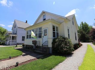 506 W Main St, Clinton, IL 61727