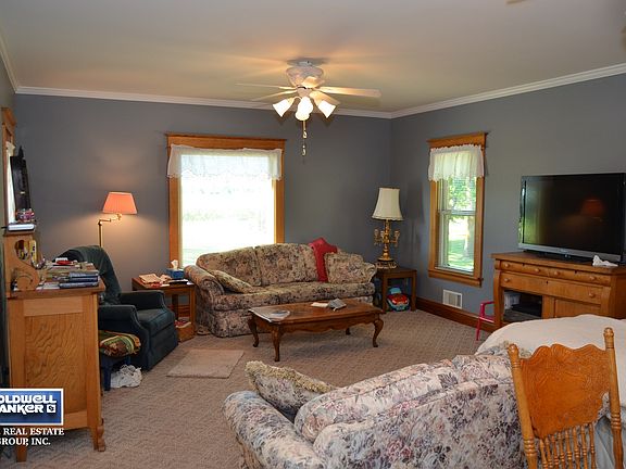 Remodeled / update  interior