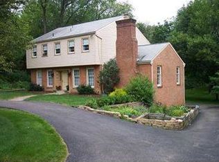 513 Dorseyville Rd, Pittsburgh, PA 15238