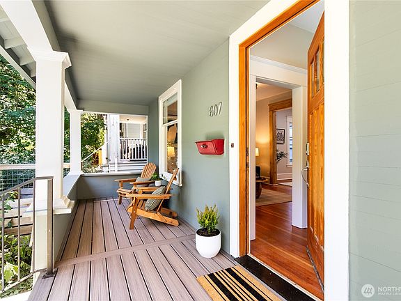 3rd image of 807 27th Avenue
