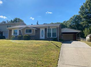 5208 Westchester Dr, Evansville, IN 47720