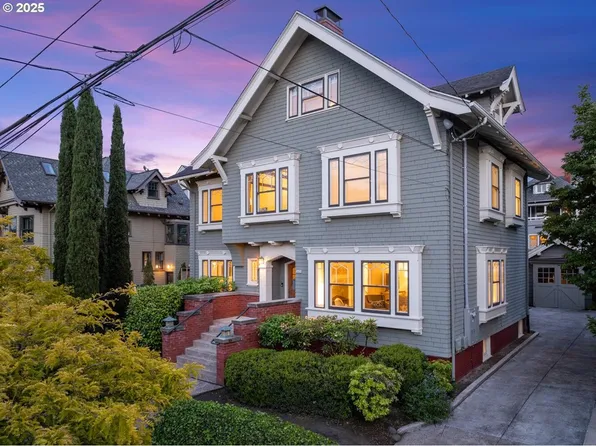 2424 NW Northrup St, Portland, OR 97210