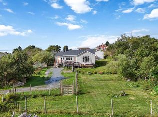 21 Littles Rd, Terence Bay, NS B3T1Y7