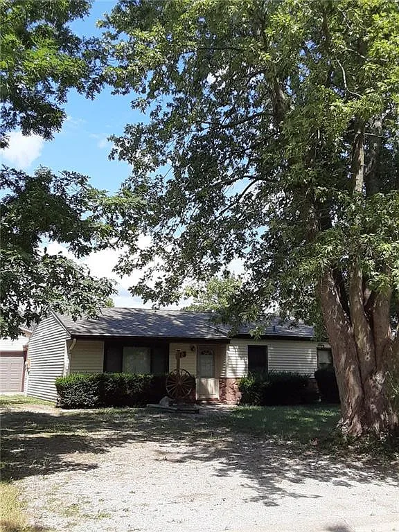 113 Coronado Dr photo 1
