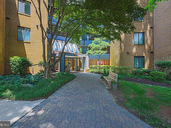 3rd image of 6350 Red Cedar Pl Unit 308