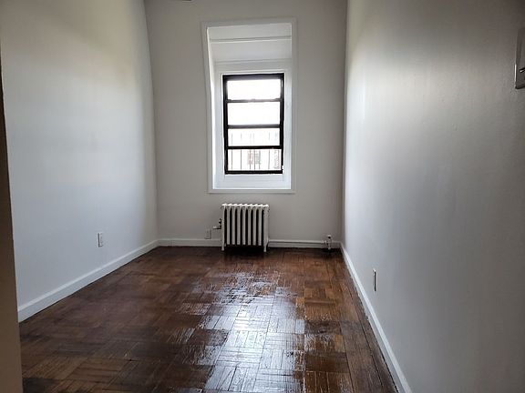 4th image of 147 Amity St APT 8