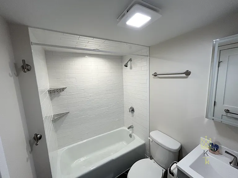25 Holly Ln #1D — Photo 10