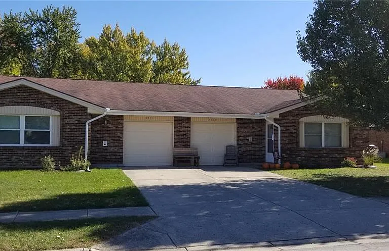 4311 Forestview Ct — Photo 1