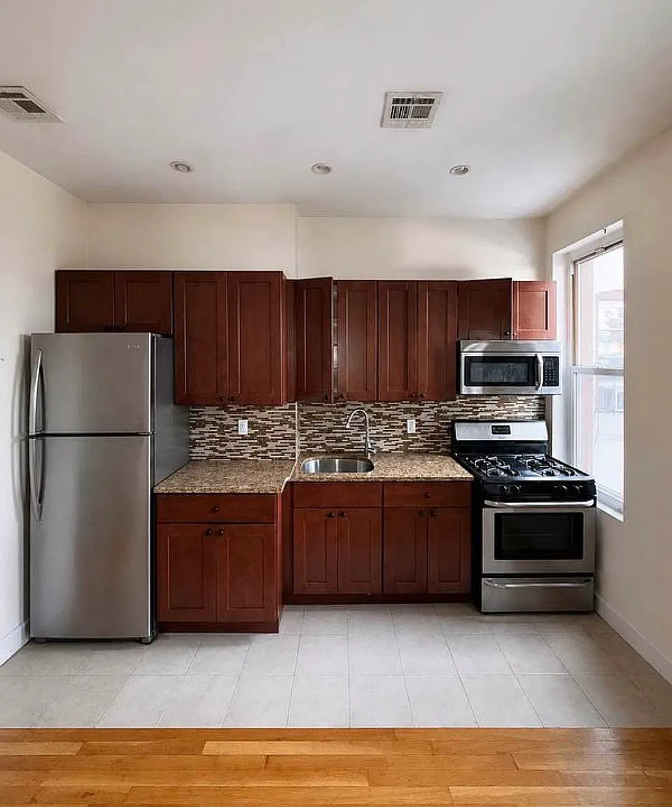 309 Clarkson Avenue — Photo 2