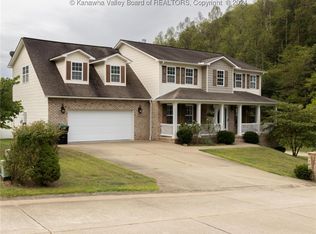 20 Boston Cmns, Winfield, WV 25213