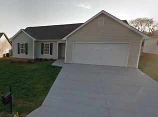 2019 Bluebonnet Dr, Mascot, TN 37806