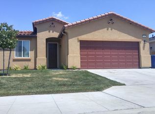 5805 E Kerckhoff Ave, Fresno, CA