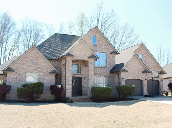 139 Creekwood Cir, Saltillo, MS 38866