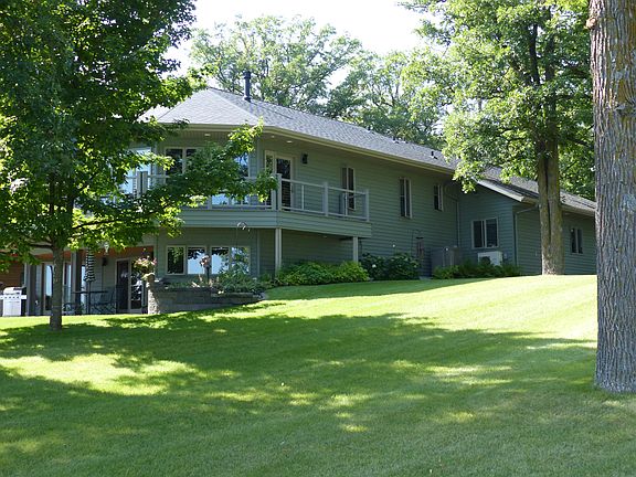 Impressive side view