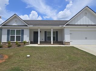 209 Lake Meadows Dr, Winder, GA 30680