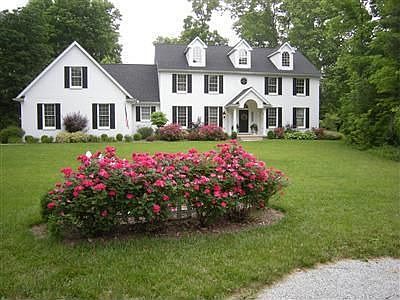 1st image of 105 Wunderwood Dr