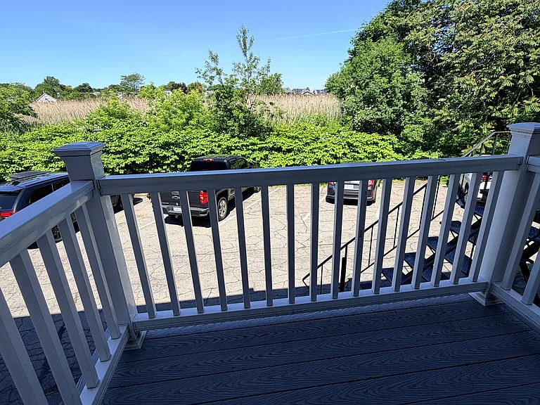 51 Plover Rd #D — Photo 12