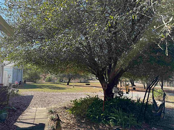 3rd image of 1134 Coral Farms Rd