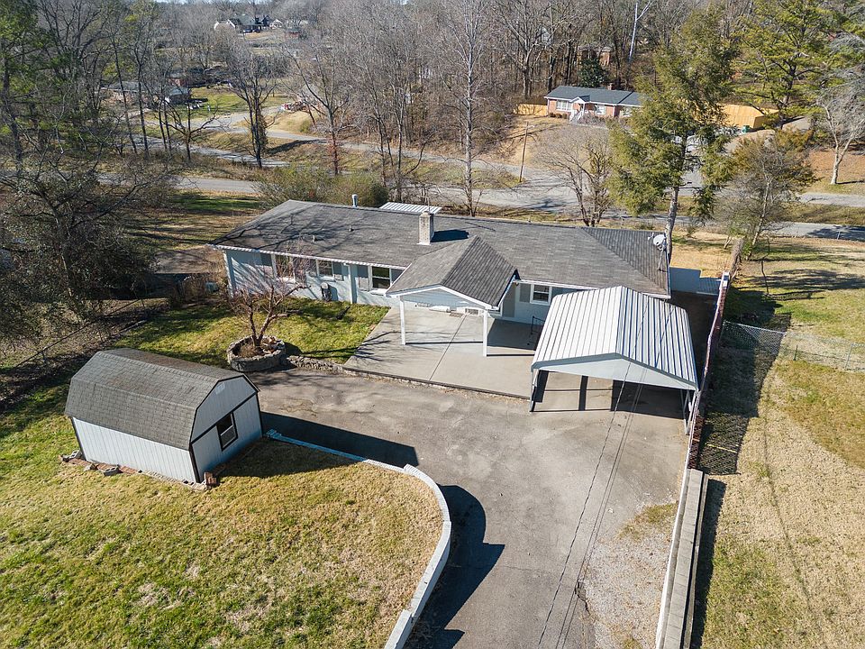 1st image of 716 Kleeman Dr