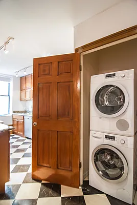 Rented by WAM Partners - William Moses Co. | media 48