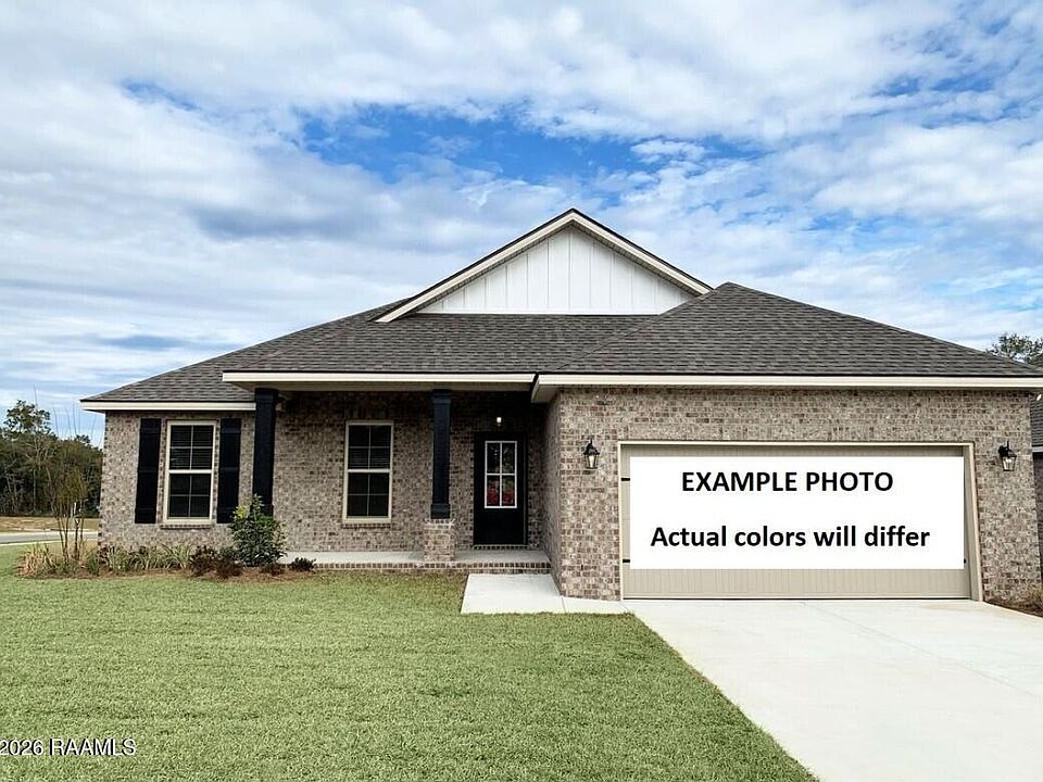1st image of 702 Summer St