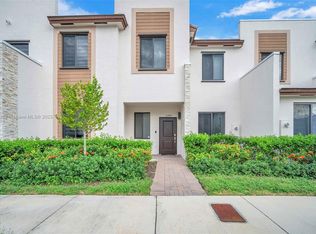 21443 NE 2nd Path, Miami, FL 33179
