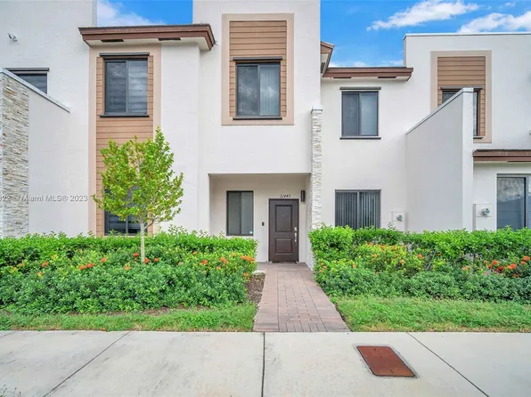 21443 NE 2nd Path, Miami, FL 33179