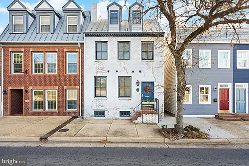 214 S Henry St Photo 1