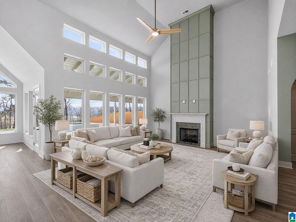 1st image of 2020 Avonleigh Cres