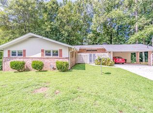 1818 E Ramble Ct, Decatur, GA 30033