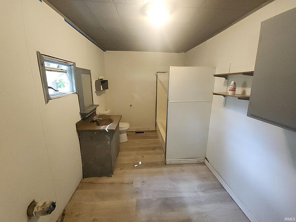 2nd image of 119 Western Ave