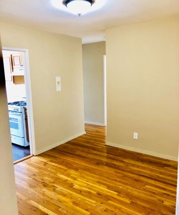 1st image of 70 Croton Ave