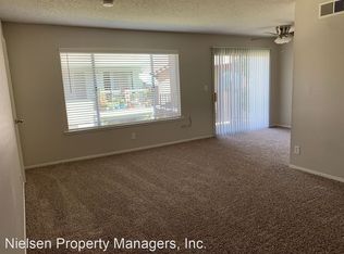 17 Quay Ct APT 1, Sacramento, CA 95831