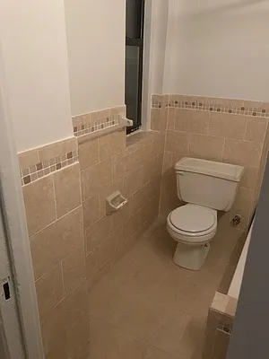 Rented by Roberto Guilbet, LREB | media 11