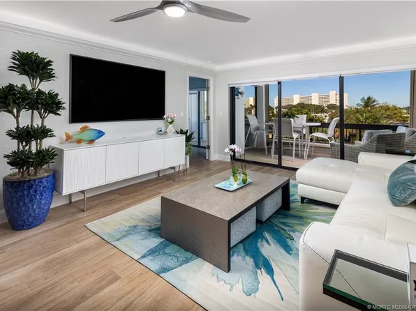 1030 Us Highway 1 APT 313, North Palm Beach, FL 33408