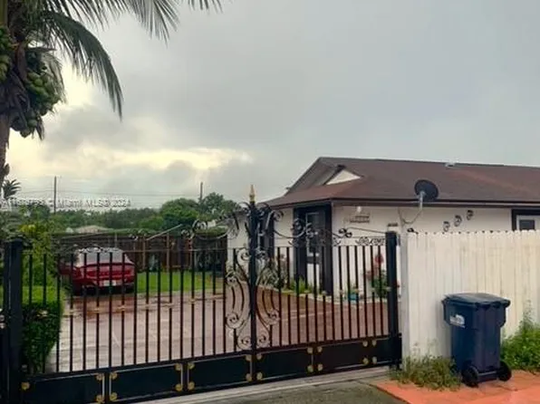 21048 SW 118th Pl, Miami, FL 33177