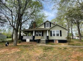 1925 N Fayetteville St, Asheboro, NC 27203