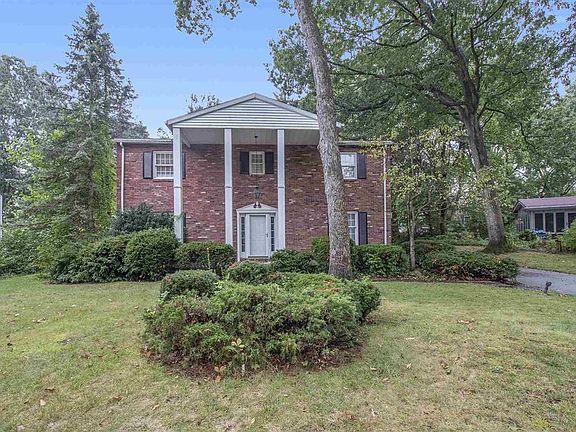 2nd image of 17518 Arbor Dr