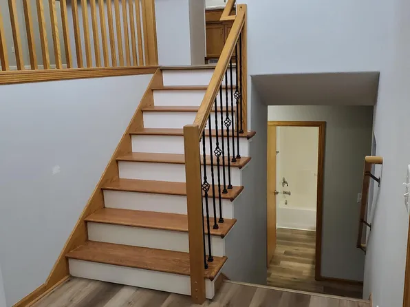 1026 4th Ave W, West Fargo, ND 58078