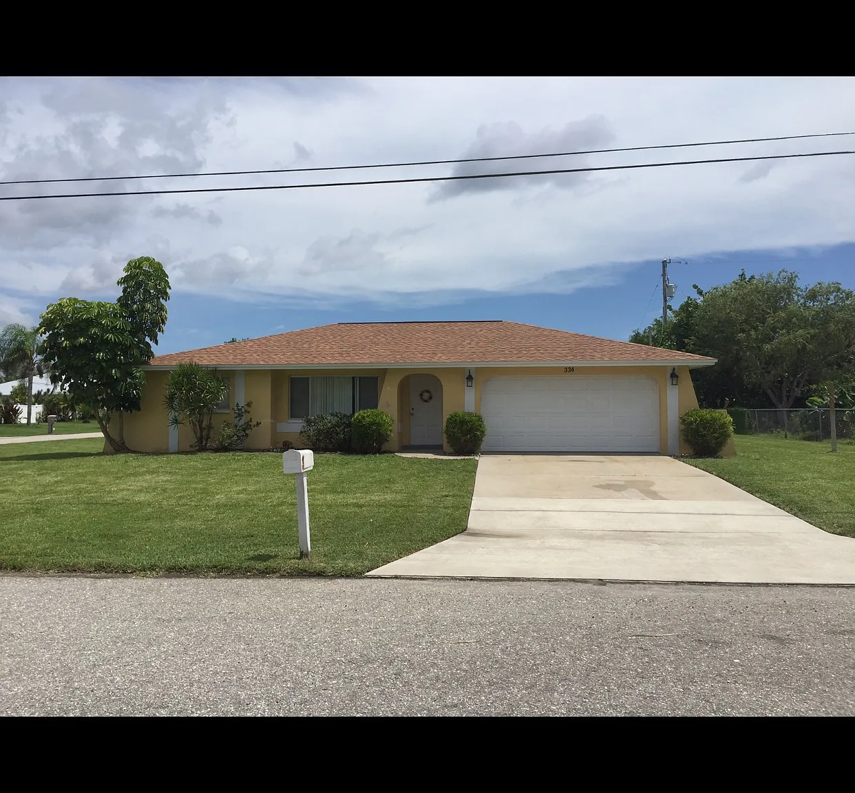 3 bed, 1312 sqft, $1,700 — Photo 1